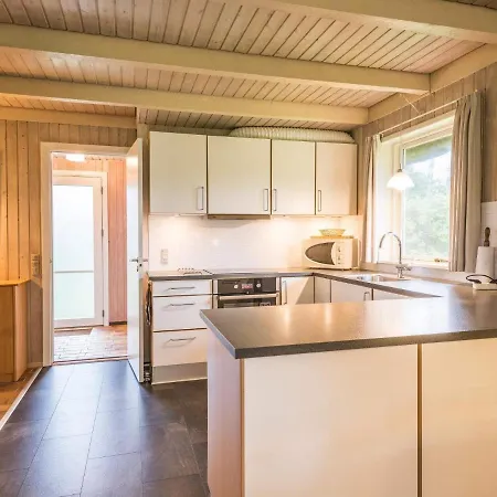 Feriehus 6 Person In Henne *